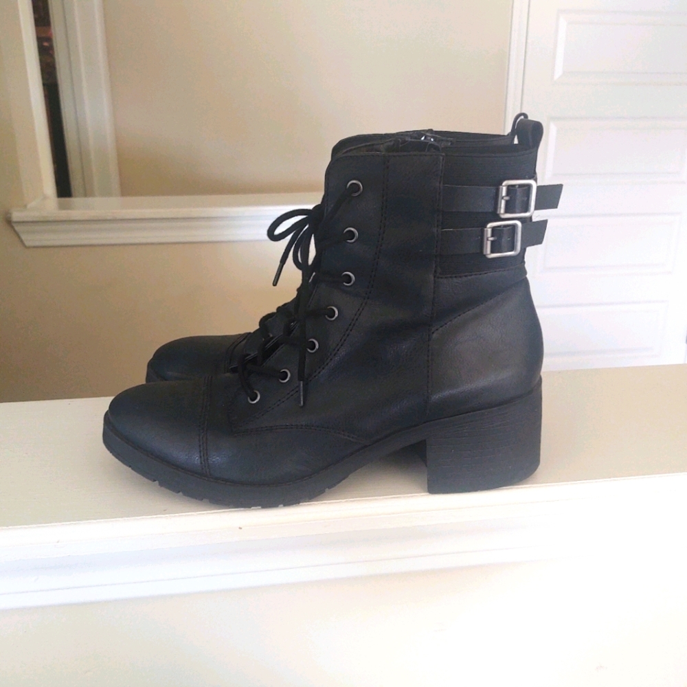 Gorgeous Rampage Ram Kellin Black Lace Up Boots